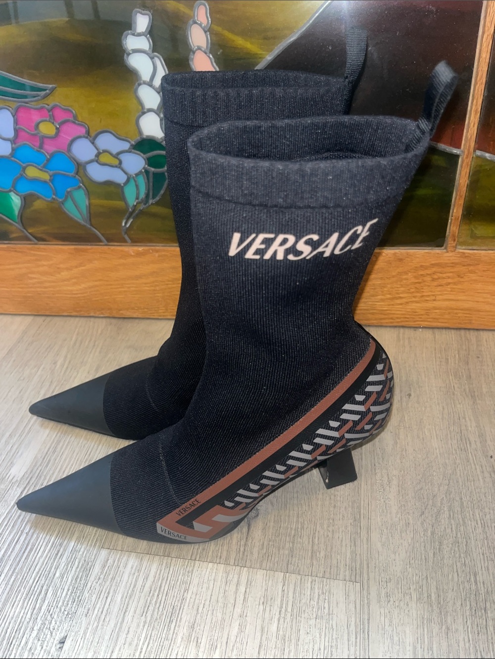 Versace - Picture 4 of 15